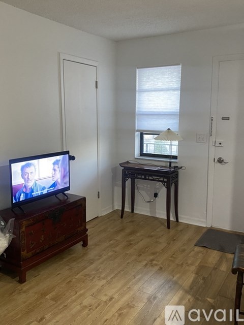1061 Southeast Monterey Road 1 Apartment for Rent