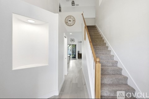 609 Rhodes Drive 4 Beds Apartment for Rent