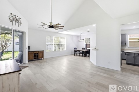 609 Rhodes Drive 4 Beds Apartment for Rent
