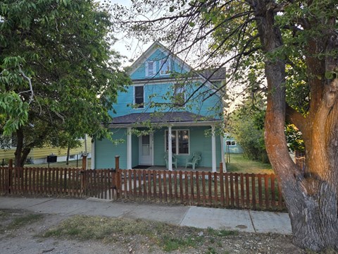 314 Platt Ave N 5 Beds Apartment for Rent