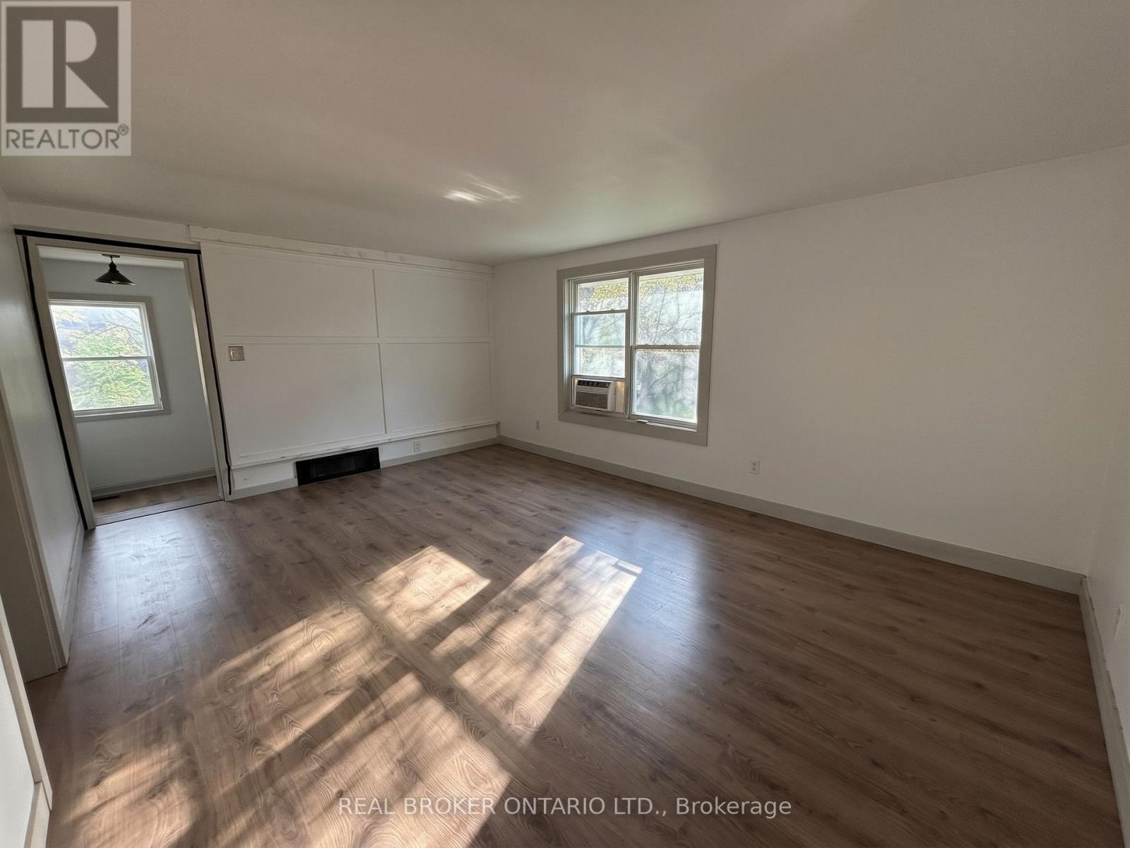 2 bedroom apartment - UPPER - 23 SECOND STREET Upper, New Tecumseth (Beeton) 3