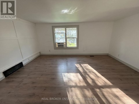 UPPER - 23 SECOND STREET 2 Beds Apartment for Rent