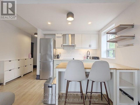 301 - 204 KINGSTON ROAD 1 Apartment for Rent