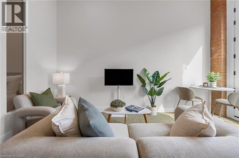 56 YORK Boulevard Unit# 304 1 Apartment for Rent