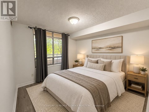207 - 710 HUMBERWOOD BOULEVARD 2 Beds Apartment for Rent