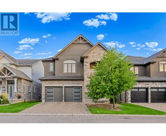 167 - 1061 EAGLETRACE DRIVE 3 Beds Condo, Home for Rent - Photo gallery 1