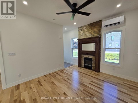 1 - 245 ROSS STREET 1 Apartment for Rent