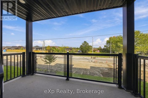 204 - 10 HILLSIDE MEADOW DRIVE 2 Beds Apartment for Rent