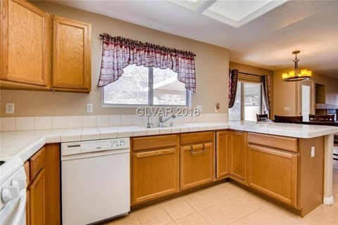 5231 Variety Ave 4 Beds Apartment for Rent