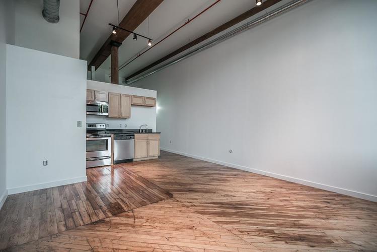 1350 Rosa L Parks Blvd 1 Condo for Rent - Photo gallery 2