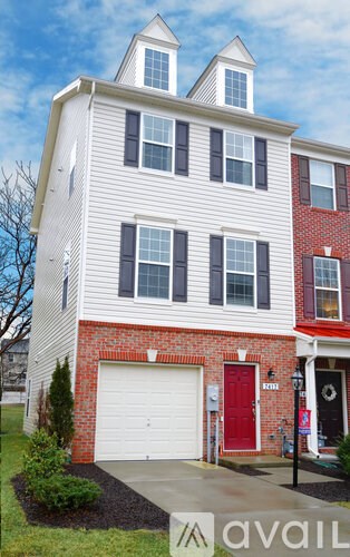 7417 Willow View Lane 2 Beds Apartment for Rent