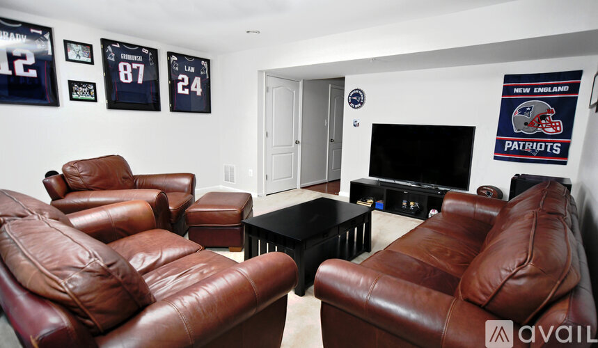 7417 Willow View Lane 2 Beds Single Family Home for Rent - Photo gallery 3