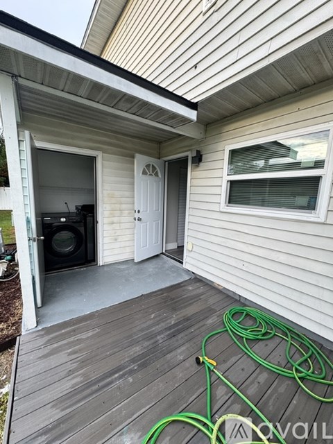 1406 Montana Avenue 2 Beds Apartment for Rent