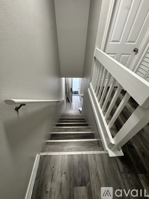 1406 Montana Avenue 2 Beds Apartment for Rent