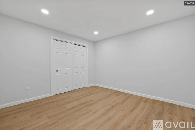 41 Whisconier Vil 2 Beds Single Family Home for Rent - Photo gallery 5