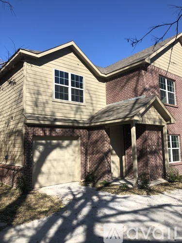 123 S Center St 3 Beds Apartment for Rent - Photo gallery 1