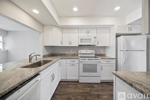 441 N Harbor City Blvd 2 Beds Apartment for Rent