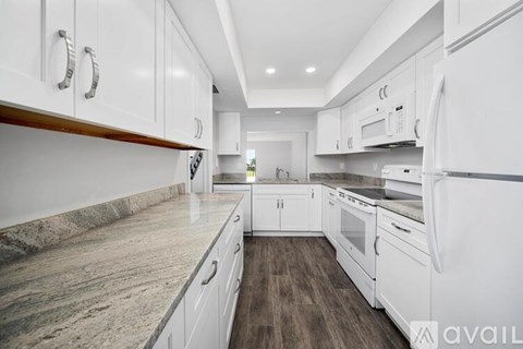 441 N Harbor City Blvd 2 Beds Apartment for Rent