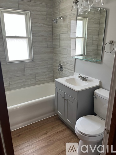 2332 N 63rd St 2 Beds Apartment for Rent - Photo gallery 4