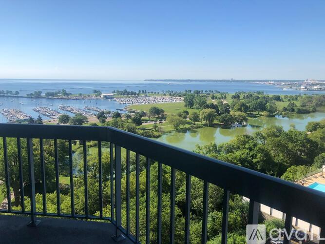1660 North Prospect Avenue 1 Apartment for Rent - Photo gallery 1