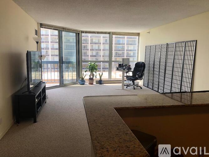 1660 North Prospect Avenue 1 Apartment for Rent - Photo gallery 4