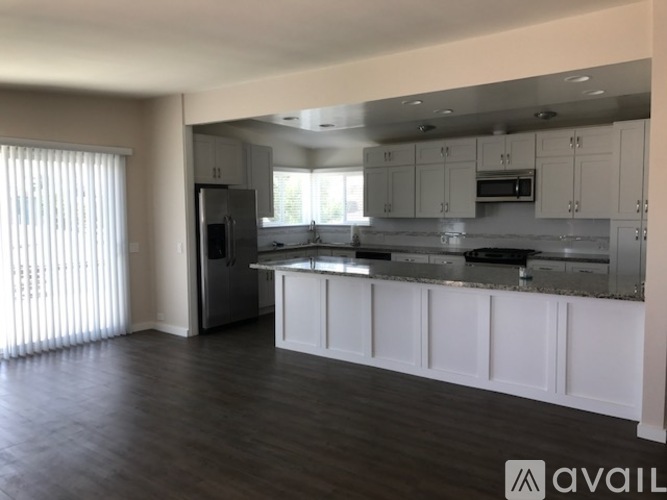 2308 Grant Ave 3 Beds Apartment for Rent - Photo gallery 1