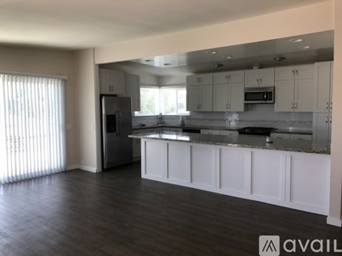 2308 Grant Ave 3 Beds Apartment for Rent