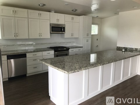 2308 Grant Ave 3 Beds Apartment for Rent