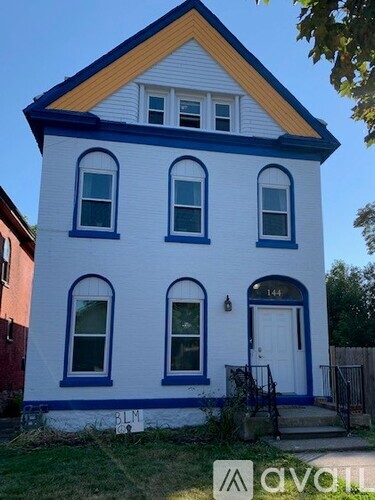 144 Cottage Street 1 Apartment for Rent - Photo gallery 1
