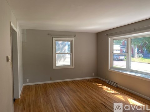 226 Marcy St 3 Beds Apartment for Rent