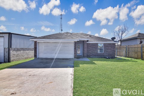 2509 Saulsbury Dr 3 Beds Apartment for Rent