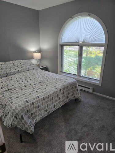 585 Park Road 2 Beds Apartment for Rent