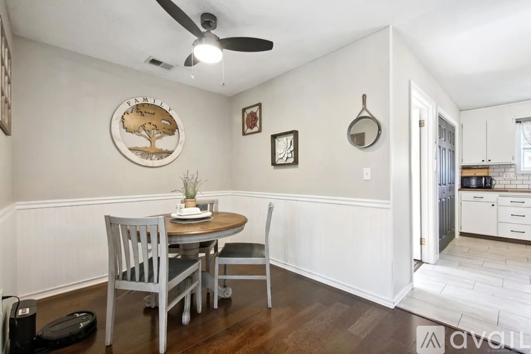 109 Summer Hill Drive 2 Beds Condo for Rent - Photo gallery 4