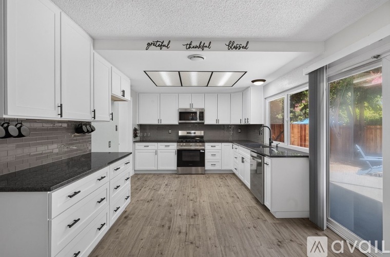 7734 Cotswald Way 4 Beds Single Family Home for Rent - Photo gallery 2