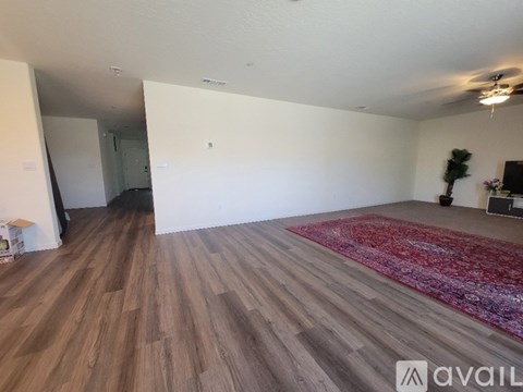 675 Veronica St 4 Beds Apartment for Rent
