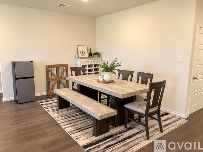516 Delaware RD 5 Beds Single Family Home for Rent - Photo gallery 4