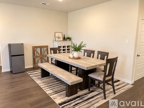 516 Delaware RD 5 Beds Apartment for Rent