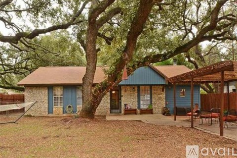 307 Rowland Drive 3 Beds Apartment for Rent