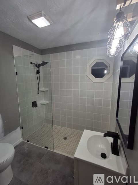 117 Hoosier St 3 Beds Apartment for Rent