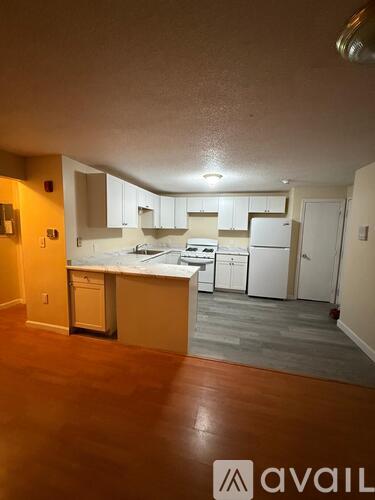 2 New Haven Drive 2 Beds Condo for Rent - Photo gallery 3