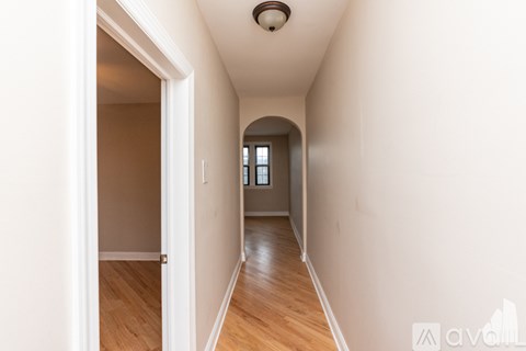 894 Green Bay Rd 2 Beds Apartment for Rent