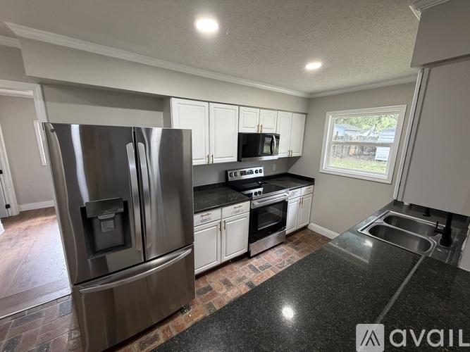 1403 Commanche Street 4 Beds Single Family Home for Rent - Photo gallery 4