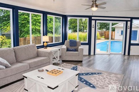 111 Market St 3 Beds Apartment for Rent