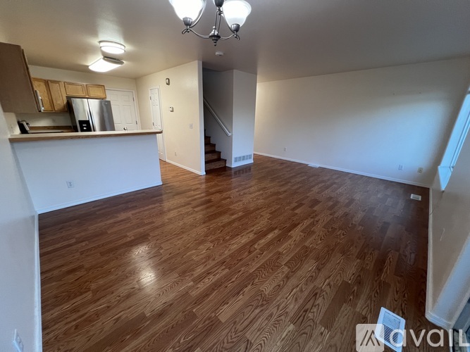 6709 E 10th Ave 3 Beds Townhouse for Rent - Photo gallery 2