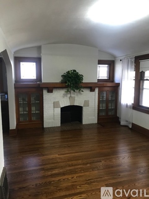 2360 N 56Th St 2 Beds Apartment for Rent