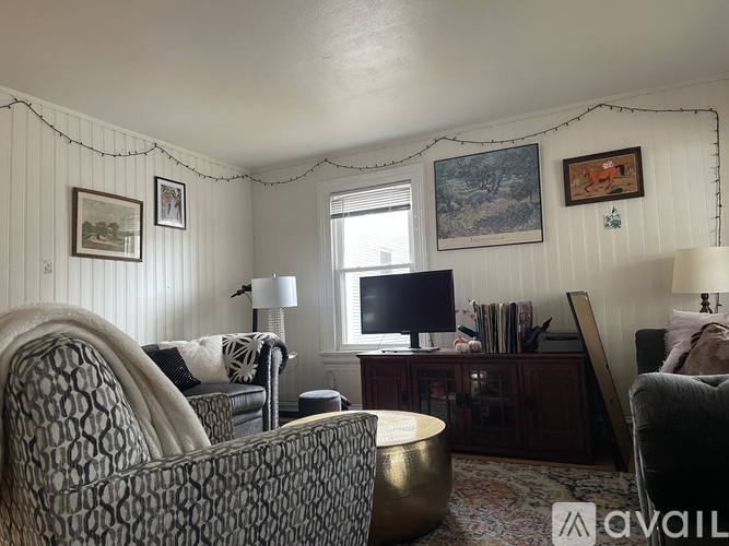115 N Bedford St 3 Beds Single Family Home for Rent - Photo gallery 2
