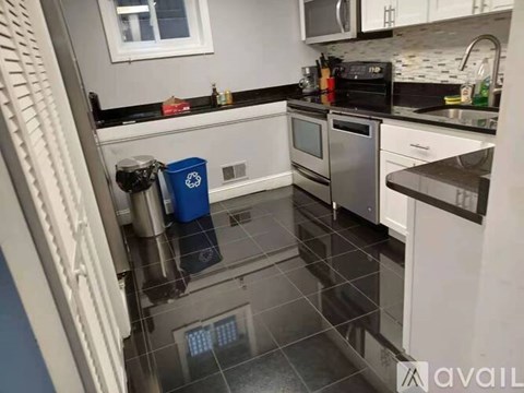 7 Story St 5 Beds Apartment for Rent