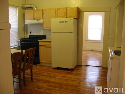 357 Windsor St 1 Apartment for Rent