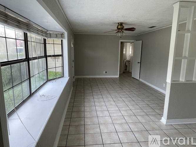 4722 Akard Avenue 3 Beds Single Family Home for Rent - Photo gallery 3