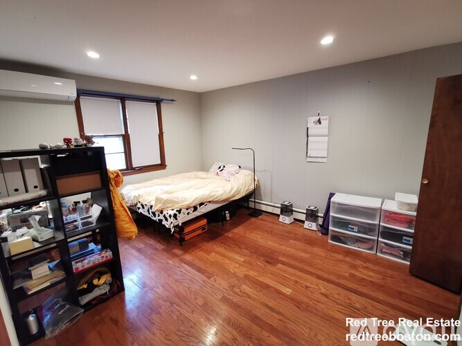 230 Brookline St 3 Beds Apartment for Rent - Photo gallery 3